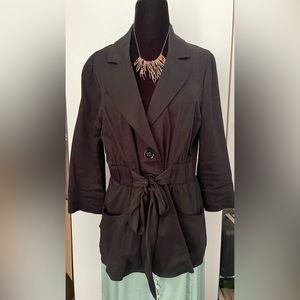 Dynamite - Black cotton blazer with satin belt